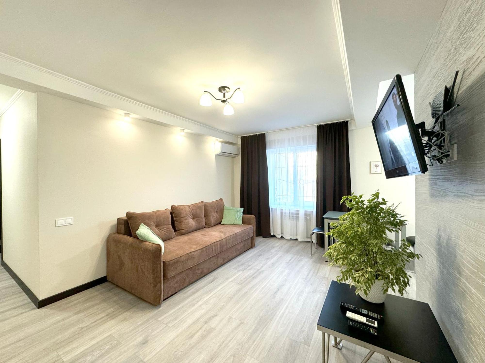 Artal Apartment On Obolonskyi Avenue 16 Kiev Esterno foto